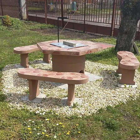 Barazda Apartman Berekfurdo Exterior photo